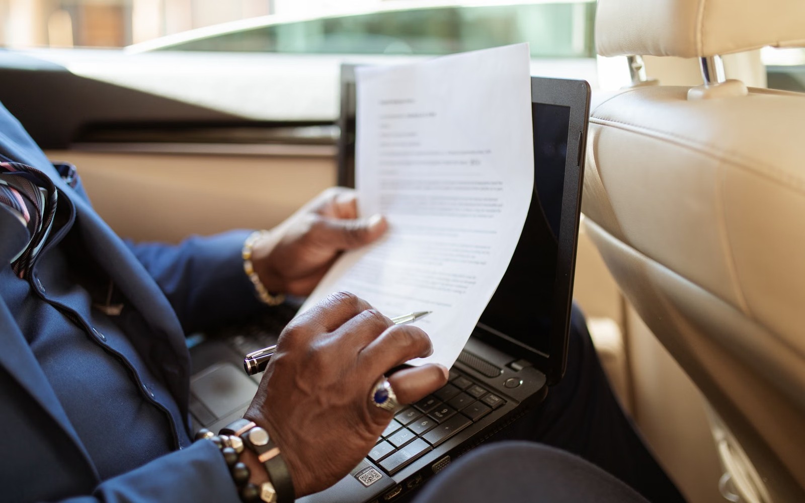 Lease vs. Sell: Which Is Right? Lease vs. Sell: Which Is Right?